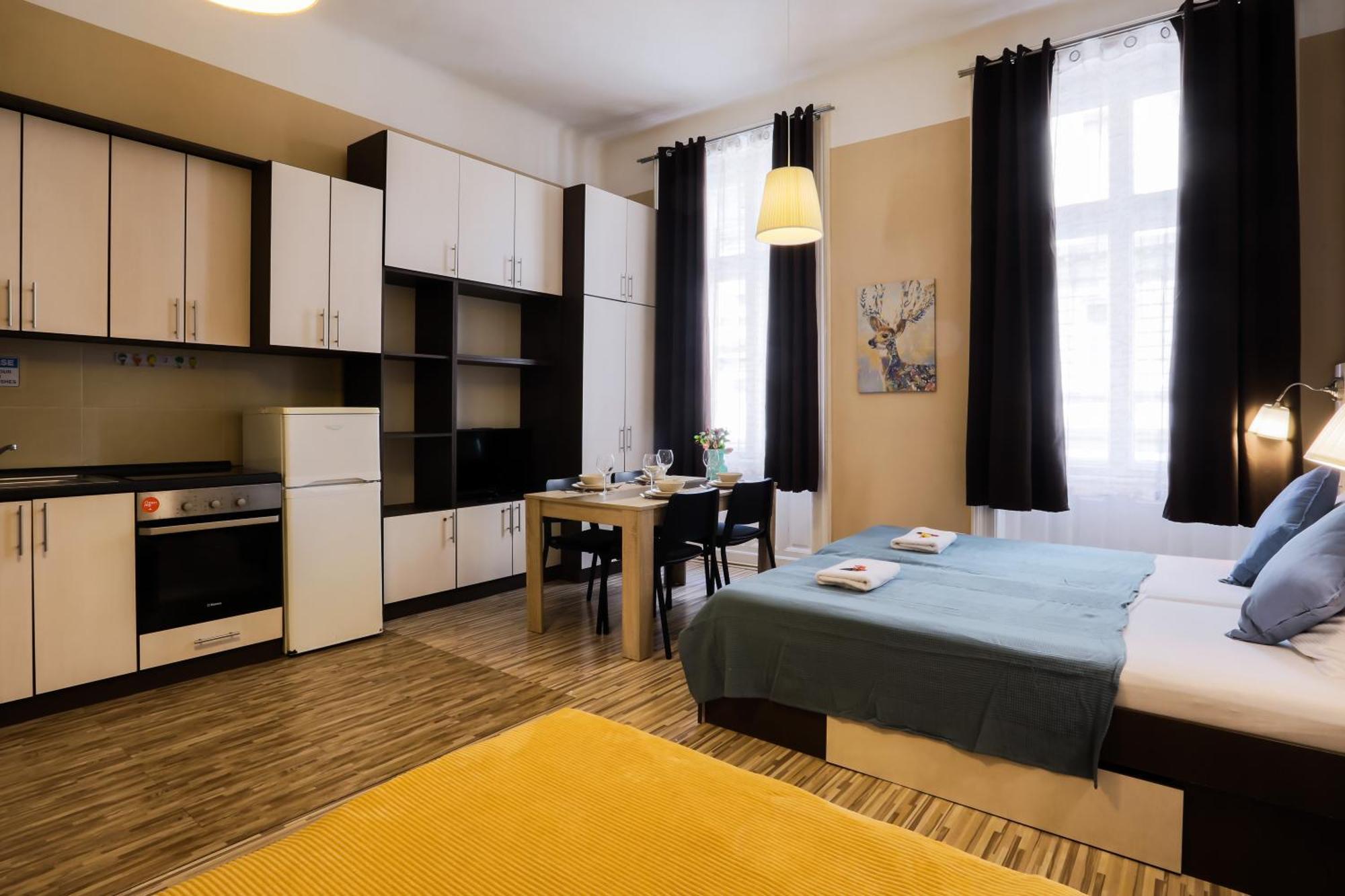 East Station Apartments Будапеща Екстериор снимка